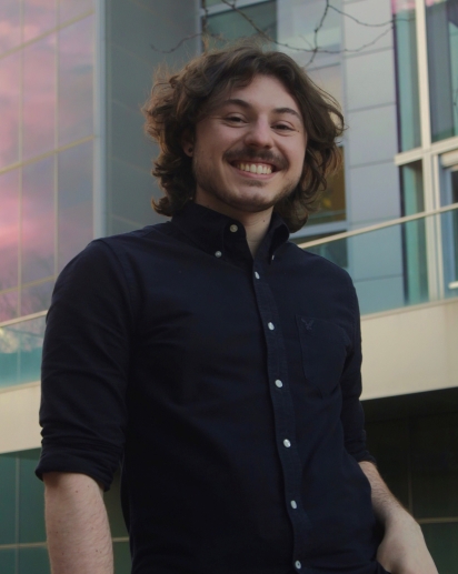 Andre Armero Headshot