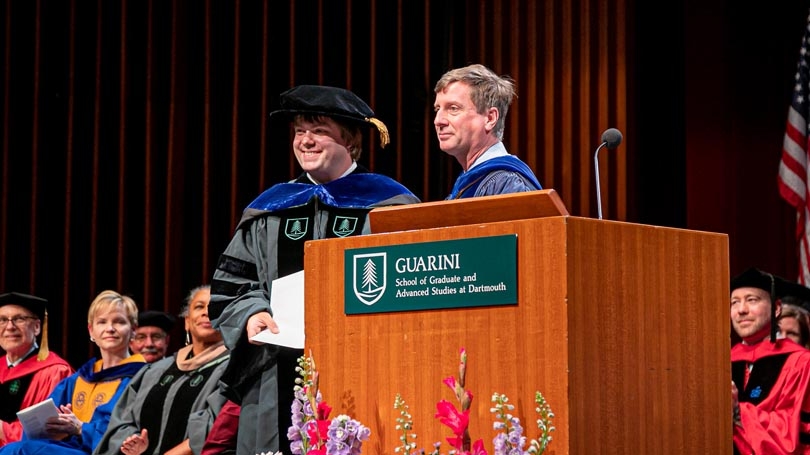 Balint Kacsoh from the molecular and cellular biology program receives Croasdale award from Dean Kull